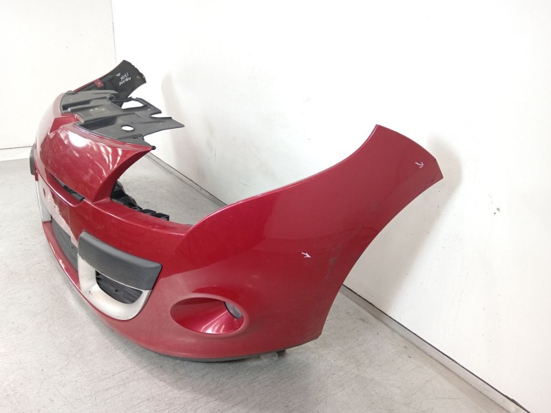 Recambio de paragolpes delantero para renault megane iii hatchback (bz0/1_, b3_) 1.5 dci referencia OEM IAM 620220004R  