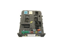 Recambio de caja reles / fusibles para peugeot 307 cc (3b) 2.0 hdi 135 referencia OEM IAM 9660105680 BSI2004H02 