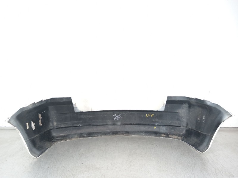 Recambio de paragolpes trasero para dodge caliber 2.0 crd referencia OEM IAM ZG29TZZAC  