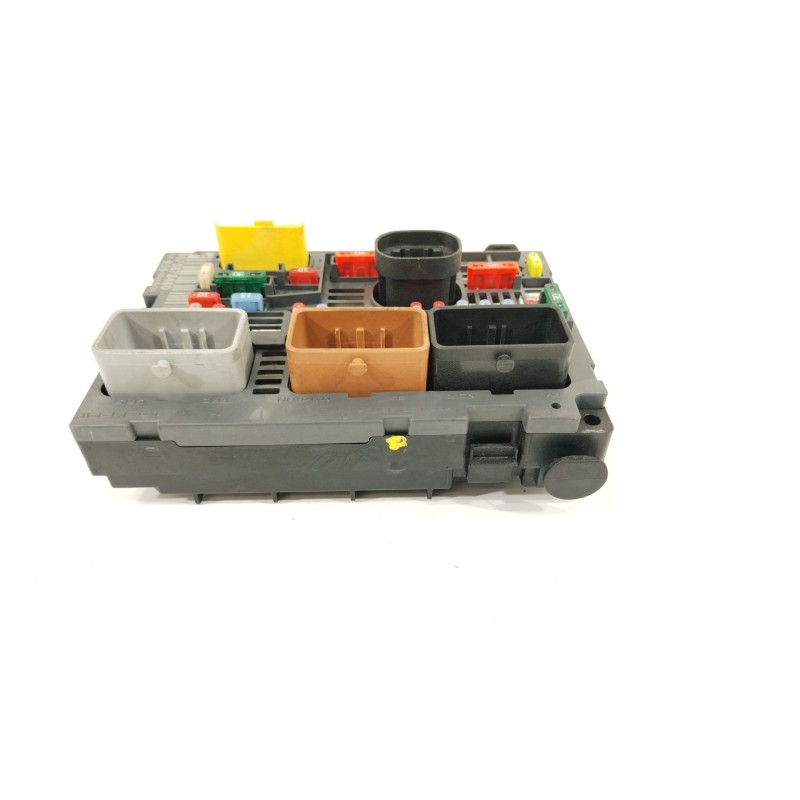 Recambio de caja reles / fusibles para peugeot 308 i (4a_, 4c_) 1.6 hdi referencia OEM IAM 9675878480 BSMR0500 