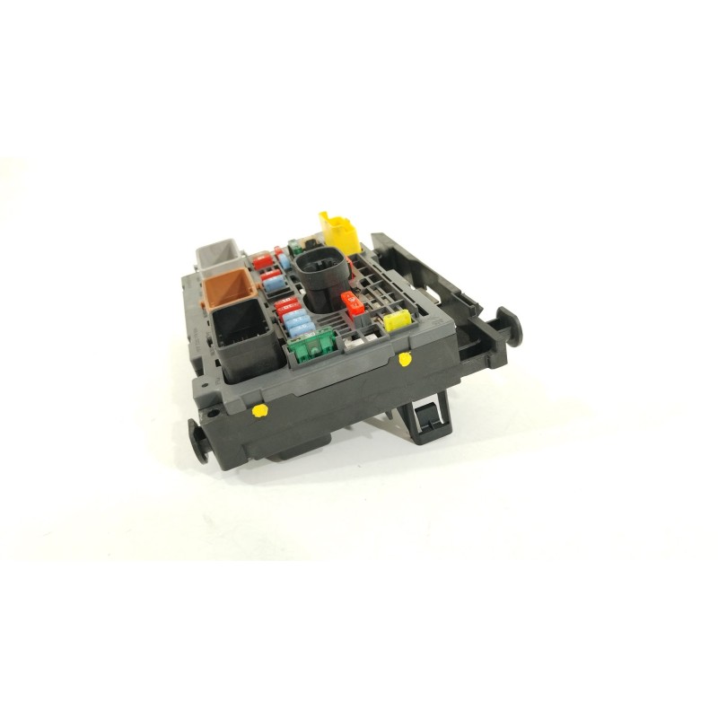 Recambio de caja reles / fusibles para peugeot 308 i (4a_, 4c_) 1.6 hdi referencia OEM IAM 9675878480 BSMR0500 