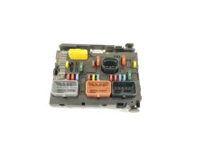Recambio de caja reles / fusibles para peugeot 307 cc (3b) 2.0 hdi 135 referencia OEM IAM 9659742080 BSML0600 