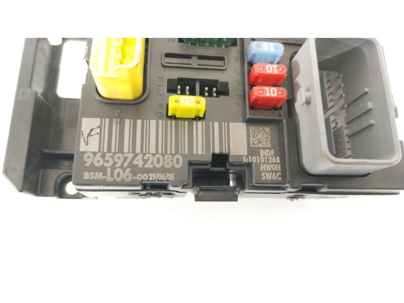 Recambio de caja reles / fusibles para peugeot 307 cc (3b) 2.0 hdi 135 referencia OEM IAM 9659742080 BSML0600 