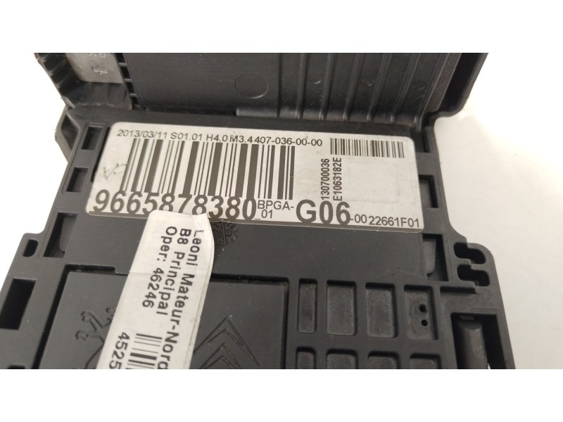 Recambio de caja reles / fusibles para citroën ds5 2.0 hdi 165 referencia OEM IAM 9665878380 BPGAG0600 130700036