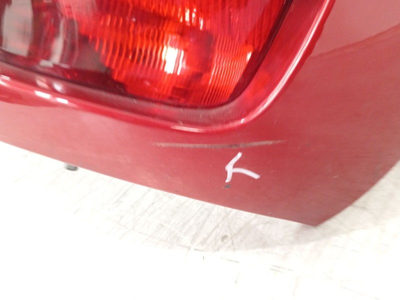 Recambio de paragolpes trasero para dacia sandero iii 1.0 sce 65 referencia OEM IAM 850232562R  