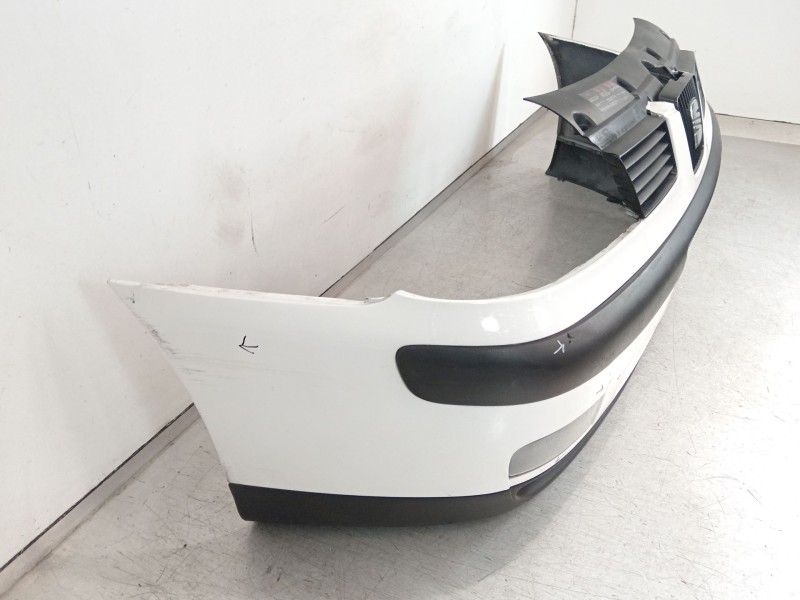Recambio de paragolpes delantero para seat ibiza ii (6k1) 1.9 tdi referencia OEM IAM 6k0807221  