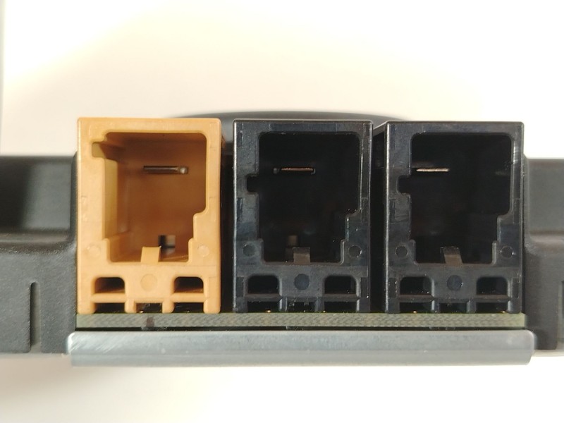 Recambio de modulo electronico para audi a3 (8p1) 1.9 tdi referencia OEM IAM 8P3035225  