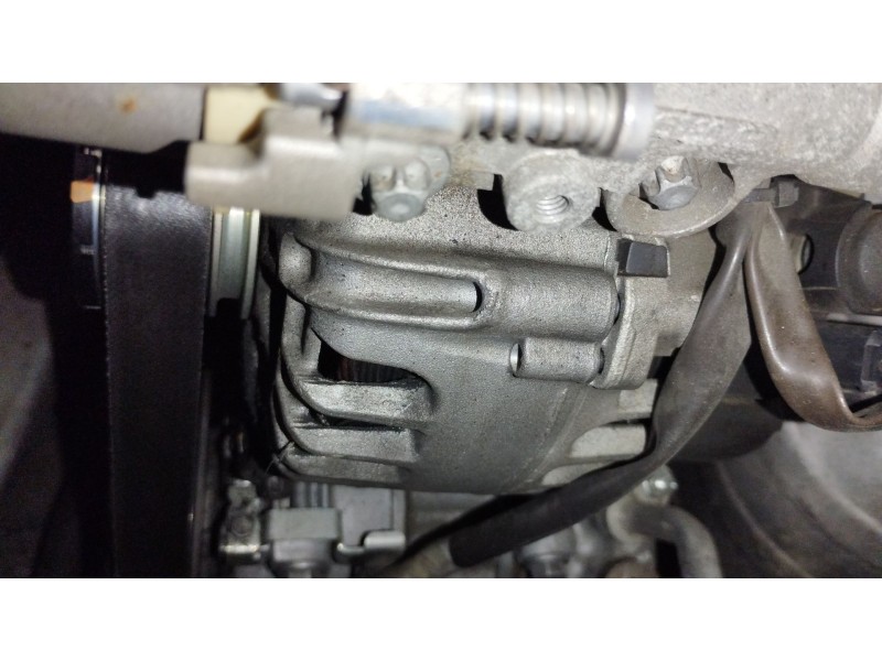 Recambio de alternador para citroën c4 ii (nc_) 1.6 vti 120 referencia OEM IAM 9666997980 FG15T072 