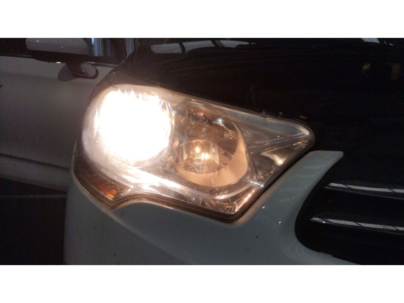 Recambio de faro derecho para citroën c4 ii (nc_) 1.6 vti 120 referencia OEM IAM 9687304480  