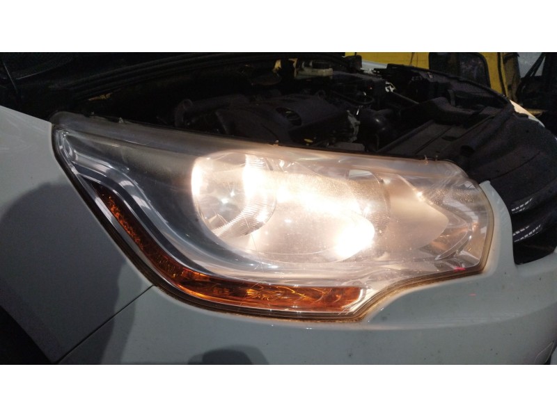 Recambio de faro derecho para citroën c4 ii (nc_) 1.6 vti 120 referencia OEM IAM 9687304480  