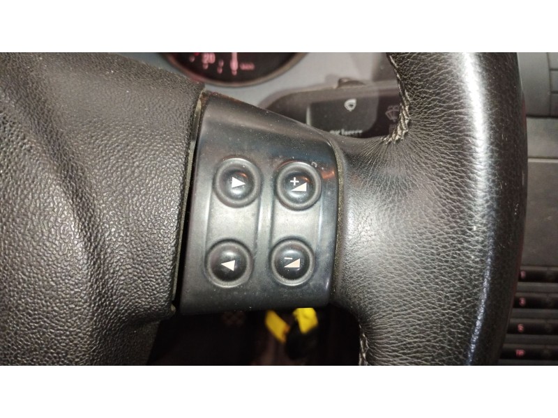 Recambio de volante para seat toledo iii (5p2) 2.0 tdi referencia OEM IAM 5P0419091S  