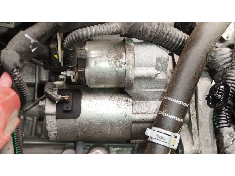 Recambio de motor arranque para dacia sandero iii 1.0 sce 65 referencia OEM IAM 233008404R  