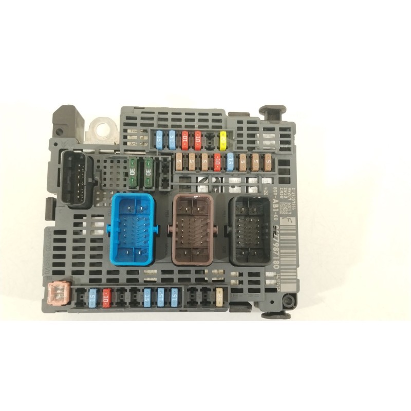 Recambio de caja reles / fusibles para peugeot 206 hatchback (2a/c) 1.4 i referencia OEM IAM 9677987180 BSMAB100 