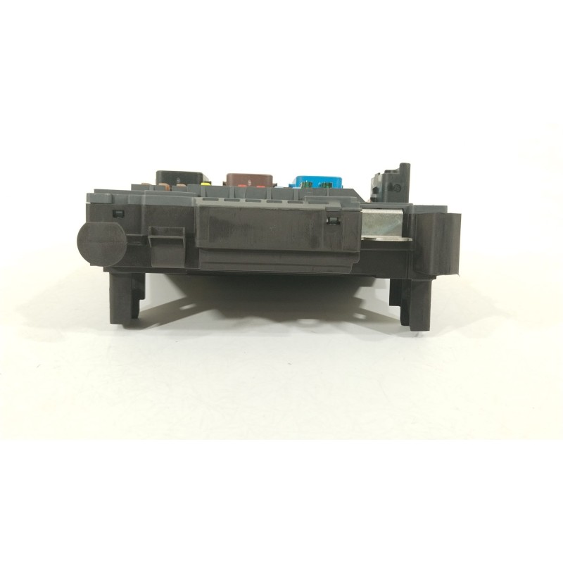 Recambio de caja reles / fusibles para peugeot 206 hatchback (2a/c) 1.4 i referencia OEM IAM 9677987180 BSMAB100 