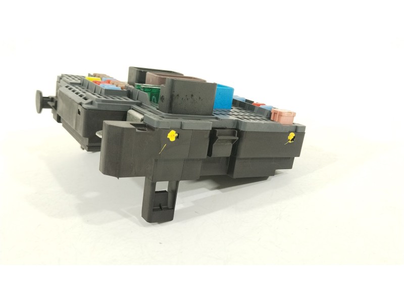 Recambio de caja reles / fusibles para peugeot 206 hatchback (2a/c) 1.4 i referencia OEM IAM 9677987180 BSMAB100 