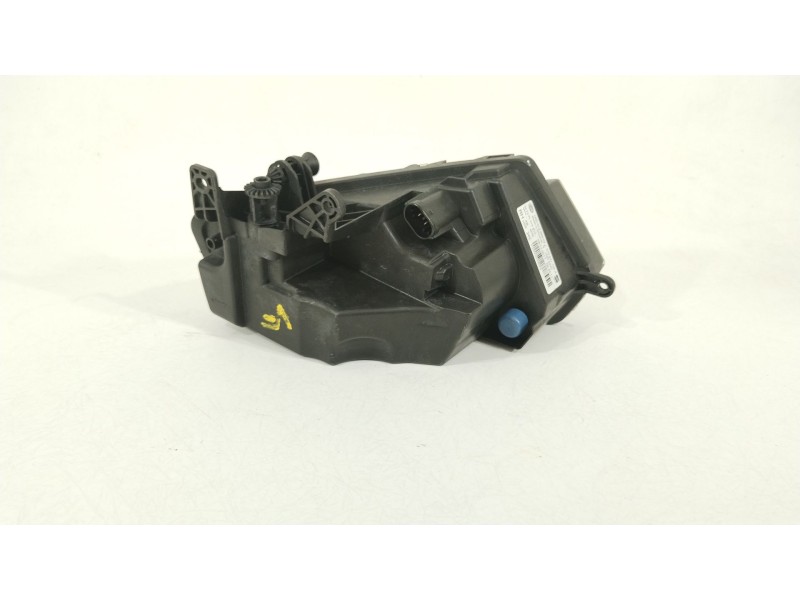 Recambio de faro antiniebla derecho para seat leon st (5f8) 1.4 tsi referencia OEM IAM 575941700A 1ND01299902 