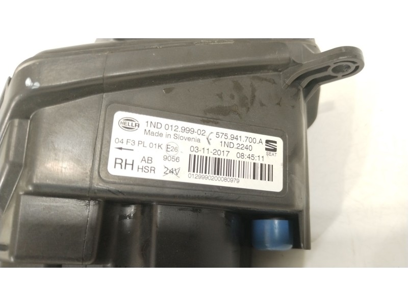 Recambio de faro antiniebla derecho para seat leon st (5f8) 1.4 tsi referencia OEM IAM 575941700A 1ND01299902 