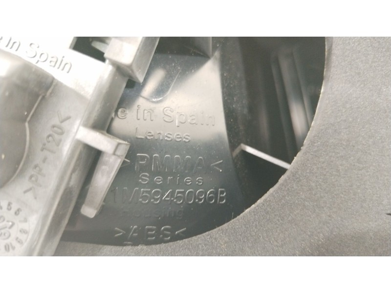 Recambio de piloto trasero izquierdo para seat toledo ii (1m2) 1.9 tdi referencia OEM IAM 1M5945112 1M5945096B 