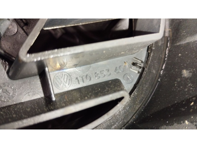 Recambio de rejilla delantera para volkswagen touran (1t1, 1t2) 2.0 tdi referencia OEM IAM 1T0853651 1T0853601 