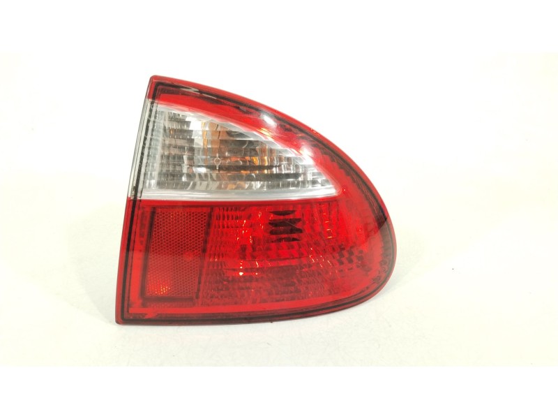 Recambio de piloto trasero derecho para seat leon (1m1) 1.9 tdi referencia OEM IAM 1M6945112 1M6945096A 