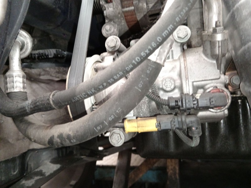 Recambio de compresor aire acondicionado para peugeot 208 i (ca_, cc_) 1.4 vti referencia OEM IAM 9822826880  