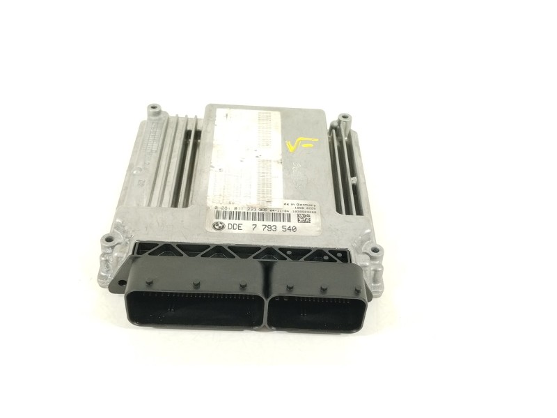 Recambio de centralita motor uce para bmw 3 (e46) 330 d referencia OEM IAM 7793540 0281011223 7790898