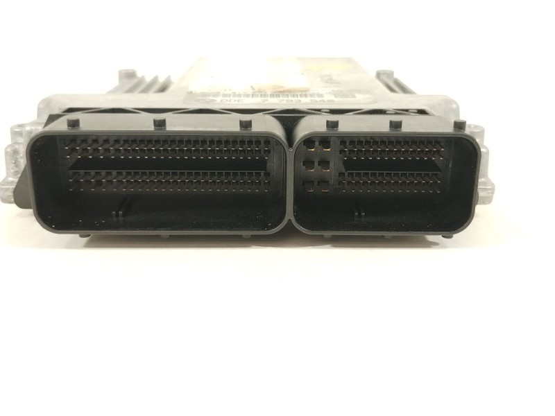 Recambio de centralita motor uce para bmw 3 (e46) 330 d referencia OEM IAM 7793540 0281011223 7790898
