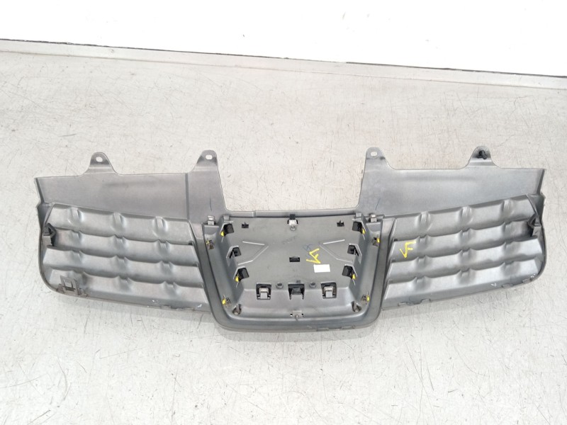 Recambio de rejilla delantera para nissan qashqai i (j10, nj10) 1.5 dci referencia OEM IAM 62310JD000 62310JD00B 