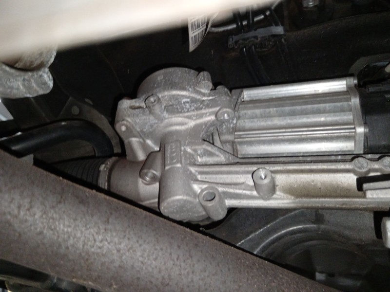 Recambio de cremallera direccion para opel astra j (p10) 2.0 cdti (68) referencia OEM IAM 13368197  
