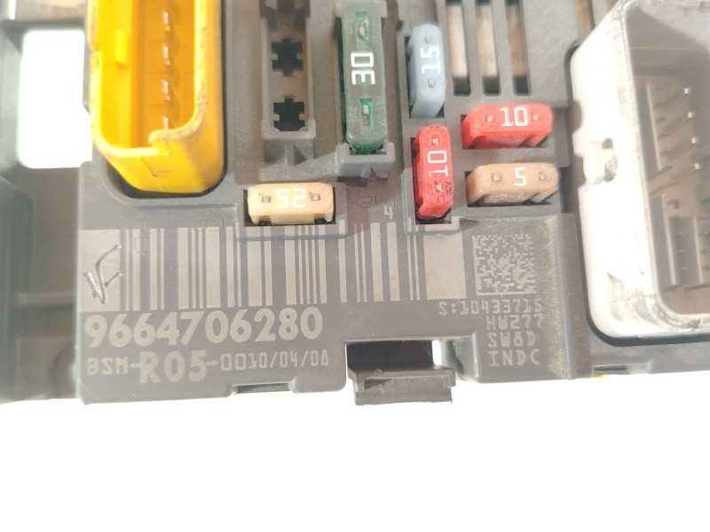 Recambio de caja reles / fusibles para peugeot 308 i (4a_, 4c_) 1.6 hdi referencia OEM IAM 9664706280 BSMR0500 