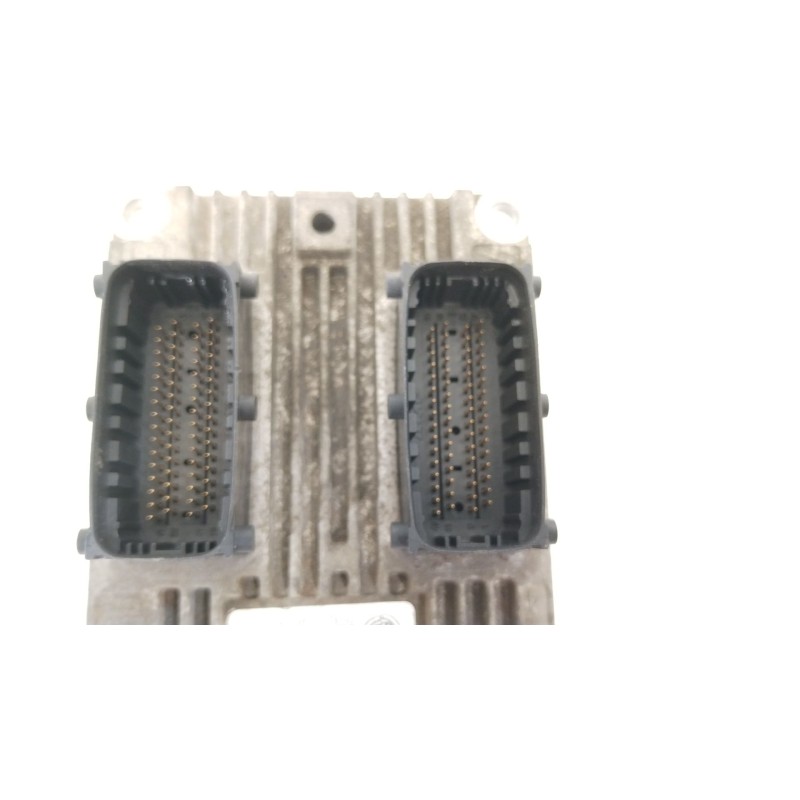 Recambio de centralita motor uce para fiat grande punto (199_) 1.4 (199axb1a) referencia OEM IAM 51784957 IAW5SF3M2 
