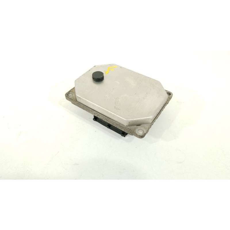 Recambio de centralita motor uce para fiat grande punto (199_) 1.4 (199axb1a) referencia OEM IAM 51784957 IAW5SF3M2 