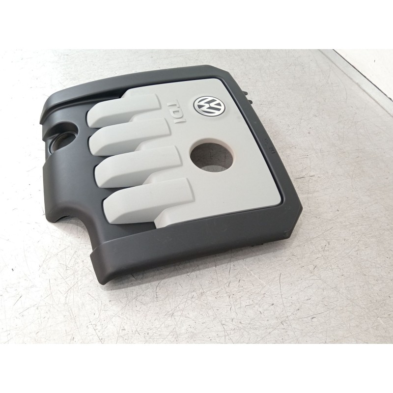 Recambio de tapa motor para volkswagen passat b6 (3c2) 2.0 tdi referencia OEM IAM 03G103925BP 03G103925BF 03G103925BT
