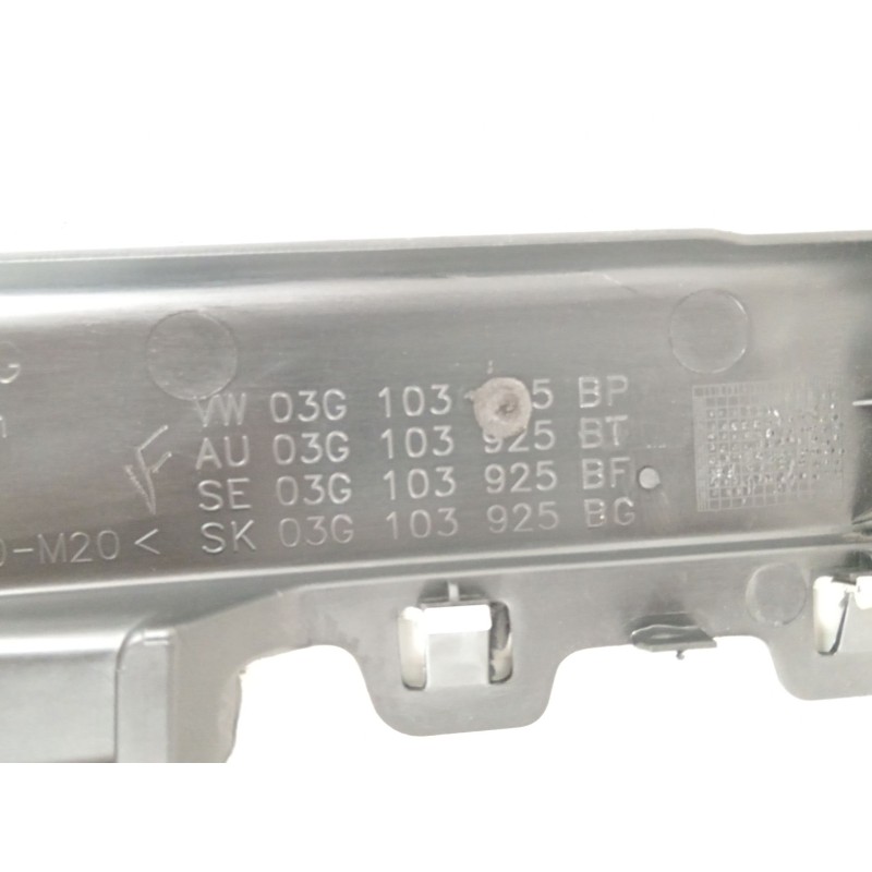 Recambio de tapa motor para seat toledo iii (5p2) 2.0 tdi referencia OEM IAM 03G103925BF 03G103925BT 03G103925BP