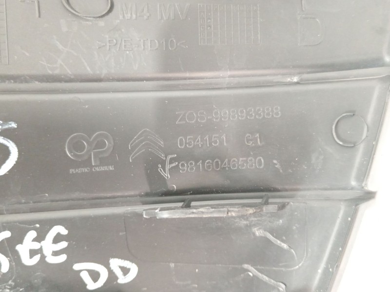 Recambio de rejilla paragolpes delantero para citroën c-elysee (dd_) 1.6 bluehdi 100 referencia OEM IAM 9816046580  