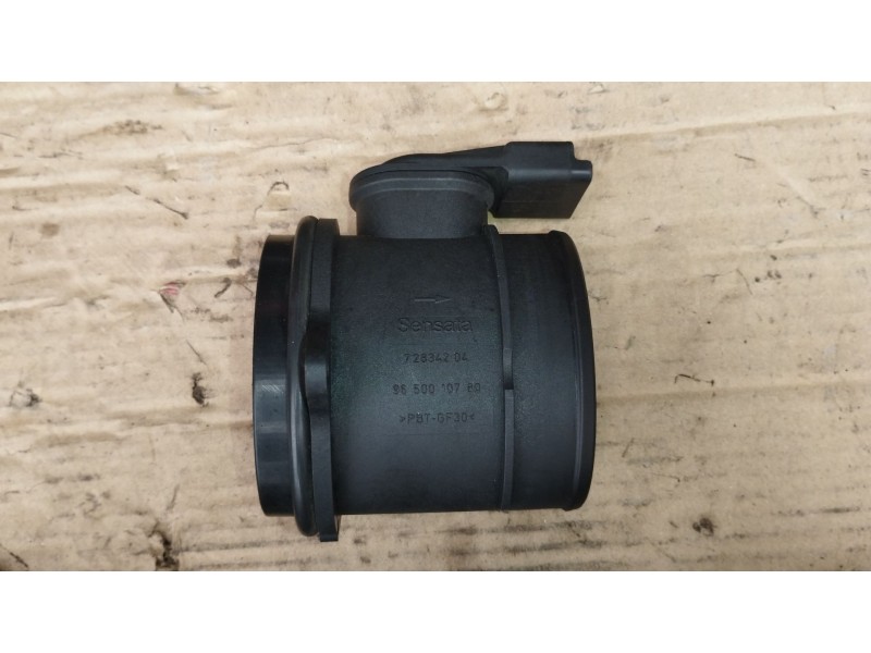 Recambio de caudalimetro para peugeot 5008 (0u_, 0e_) 1.6 hdi referencia OEM IAM 9650010780 72834204 