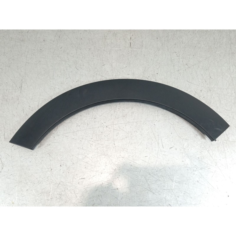 Recambio de aletin trasero izquierdo para citroën c3 iii (sx) 1.2 puretech 82 referencia OEM IAM 9812088880  