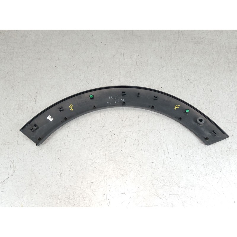 Recambio de aletin trasero izquierdo para citroën c3 iii (sx) 1.2 puretech 82 referencia OEM IAM 9812088880  