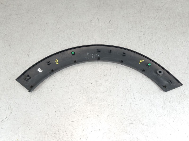Recambio de aletin trasero izquierdo para citroën c3 iii (sx) 1.2 puretech 82 referencia OEM IAM 9812088880  