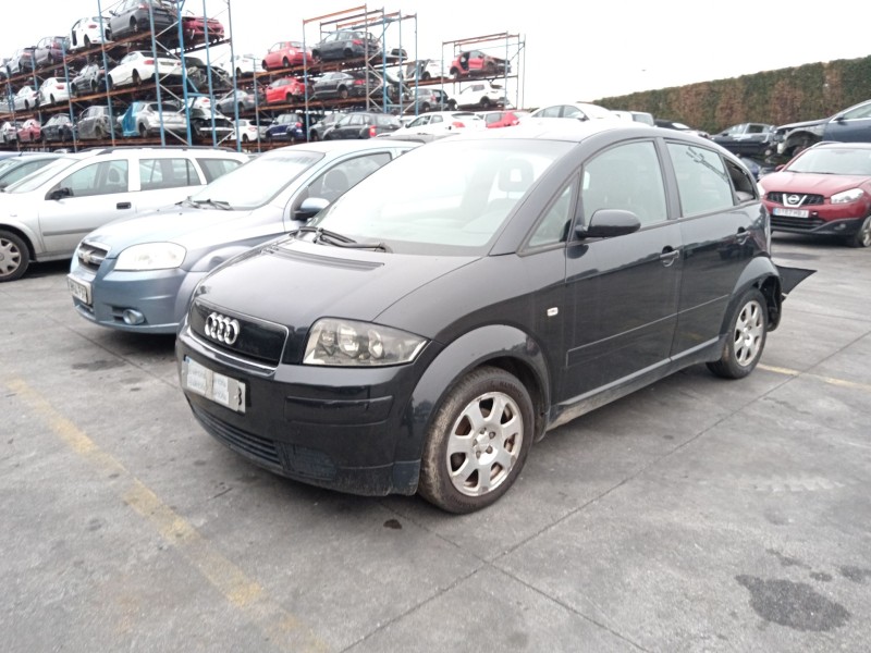 audi a2 (8z0) del año 2001