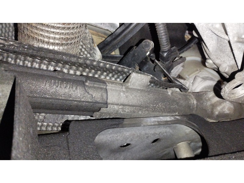 Recambio de cremallera direccion para renault grand scenic iii bose edition referencia OEM IAM 490010024R  