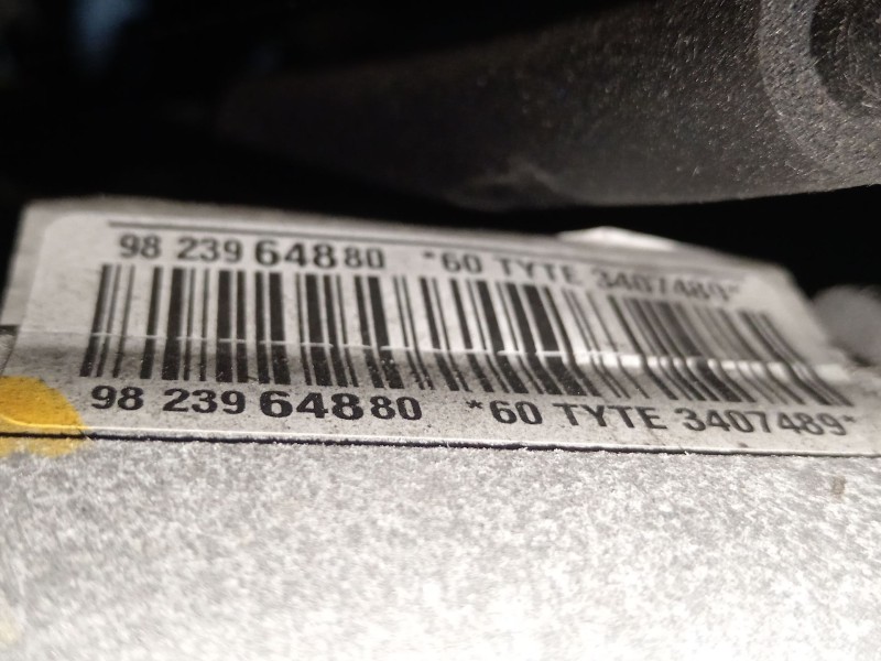 Recambio de cremallera direccion para citroën c3 iii (sx) 1.2 thp 110 referencia OEM IAM 9823964880  