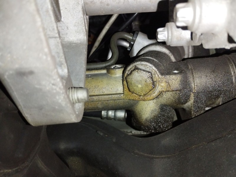 Recambio de cremallera direccion para opel insignia berlina cosmo referencia OEM IAM 13292325  