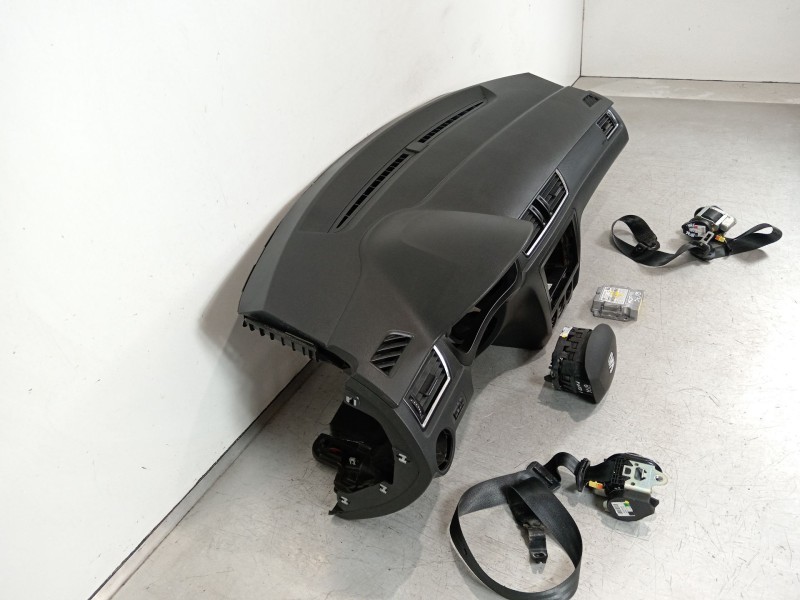 Recambio de kit airbag para seat toledo (kg3) 1.2 tsi referencia OEM IAM 6JB857009C 5F0880201H 6C0959655K