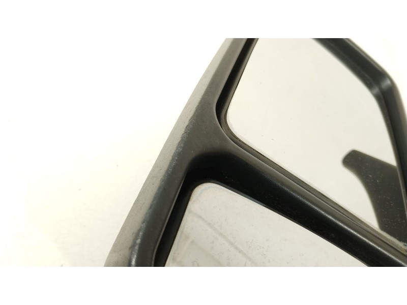 Recambio de retrovisor izquierdo para renault master ii autobús (jd) 1.9 dti referencia OEM IAM 7700352179  