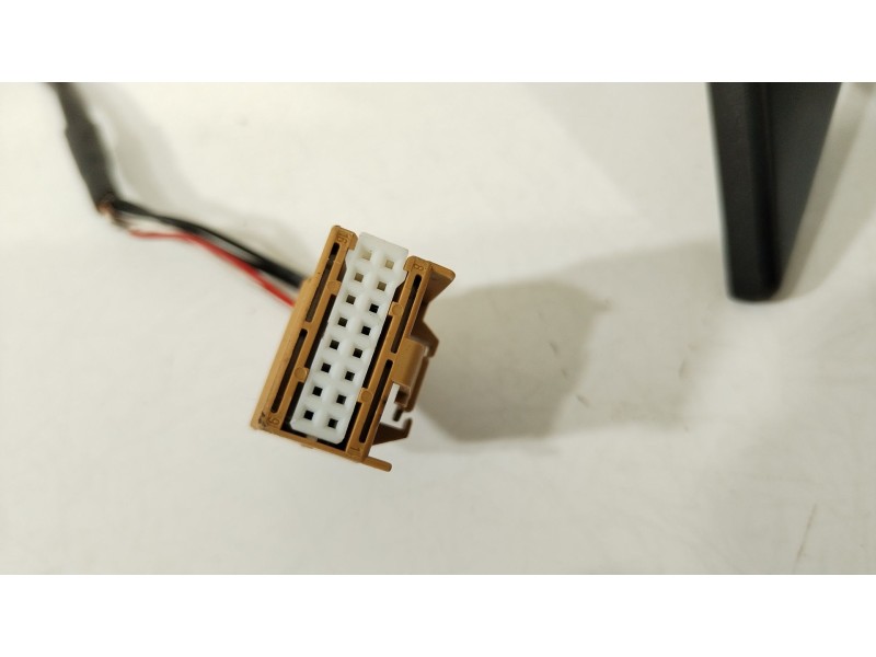 Recambio de retrovisor derecho para audi a4 b6 descapotable (8h7) 2.4 referencia OEM IAM 8H1858532E  