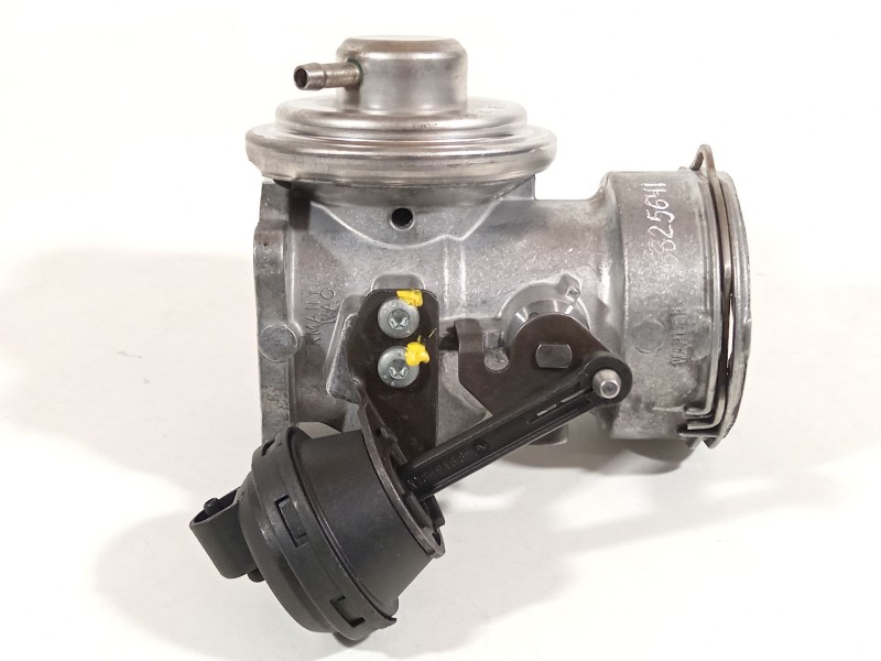 Recambio de valvula egr para volkswagen golf iv (1j1) 1.9 tdi referencia OEM IAM 038131501T 235121066 