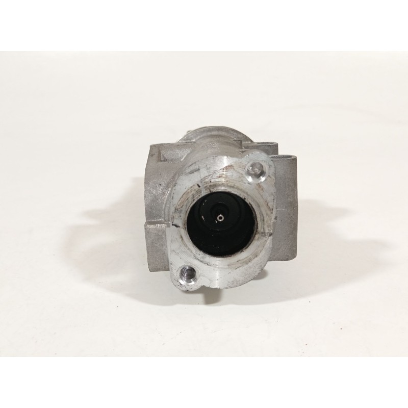 Recambio de valvula egr para opel zafira / zafira family b (a05) 1.9 cdti (m75) referencia OEM IAM 1675871480  