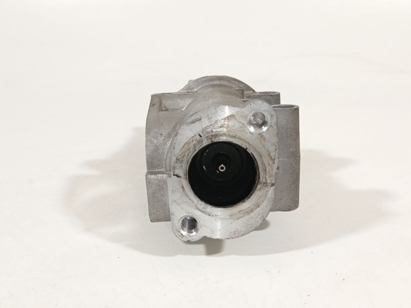 Recambio de valvula egr para opel zafira / zafira family b (a05) 1.9 cdti (m75) referencia OEM IAM 1675871480  