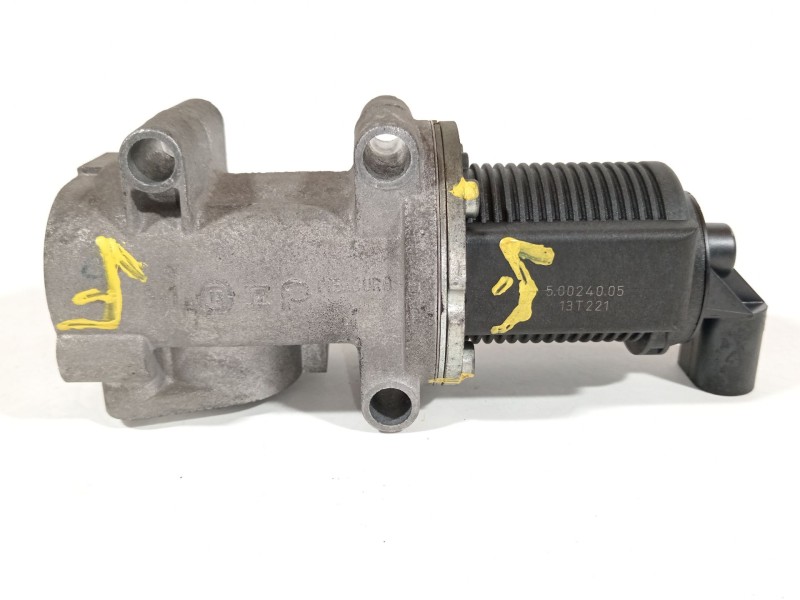 Recambio de valvula egr para opel zafira / zafira family b (a05) 1.9 cdti (m75) referencia OEM IAM 1675871480  